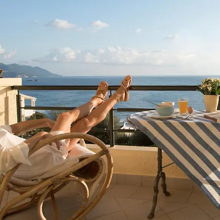 Glyfada House On The Beach * Glyfada (Corfu)